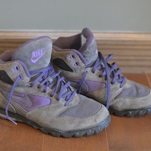 Vintage 1993 Nike Caldera Women Size 9 Hiking Boot